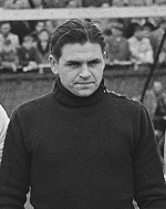 Foto Aad Visser (Uit de elftal foto voorafgaande aan de wedstrijd tegen Be Quick (15 maart, 1952))
