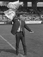 Foto Bertus Hoogerman (Afscheidswedstrijd tegen Stoke City (8 Augustus, 1965))