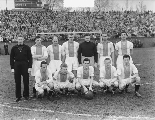 Foto Ajax - Be Quick 3 - 1 (16-3-1952)