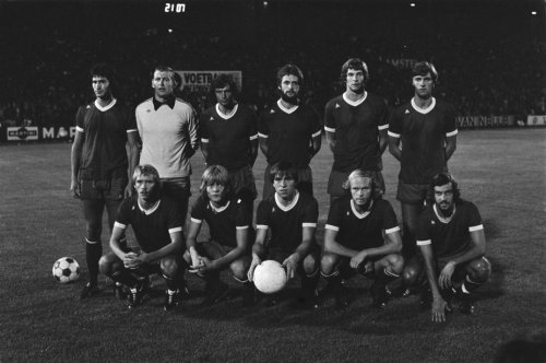 Foto Ajax - Anderlecht 1 - 3 (8-8-1976)